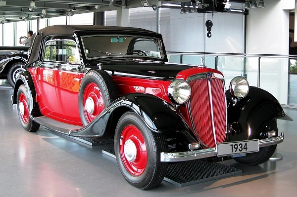Primul Audi Front
